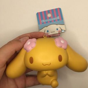 Rare Cinnamoroll squishy